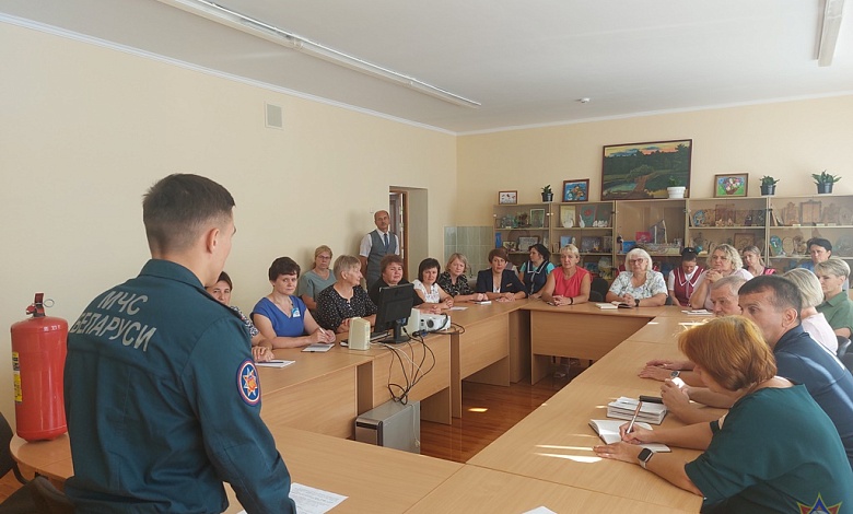 "Зеленый щит" отрабатывают спасатели в Лунинецком районе 