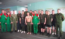 Ракетчики взялись за гири. Первый дивизион 56 полка везде первый