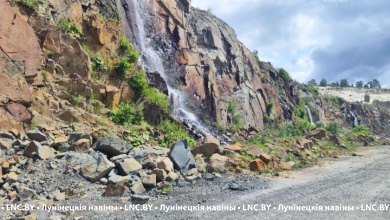 Мир гранита и водопадов: почему туристы едут в Лунинецкий район 