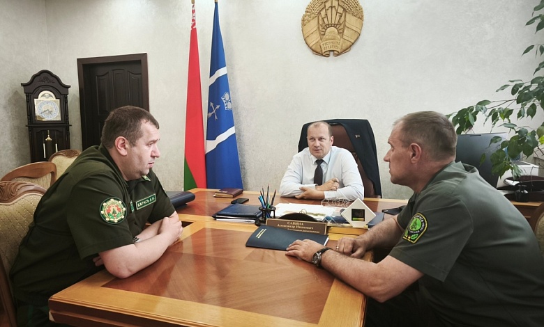Что обсуждали первый замминистра и председатель Лунинецкого райисполкома?