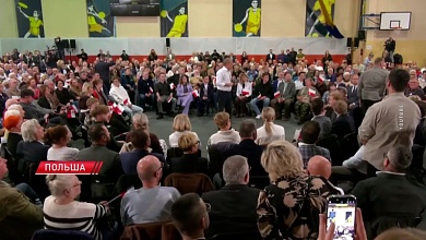 Туск ударил В ГРЯЗЬ ЛИЦОМ! Недовольные поляки сорвали выступление премьера