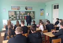 Сотрудники прокуратуры Лунинецкого района провели выступления в учреждениях образования