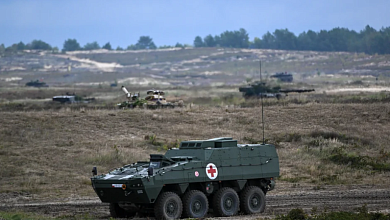 Перевернулся БТР! В Польше во время учений погиб военный 