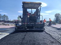 Закатывают в асфальт | Микашевичи с прошлого года уже не такие как были