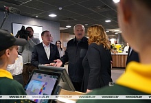 Лукашенко предложил расширить сеть ресторанов "Мак.бай" и в районных центрах