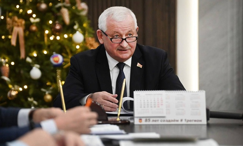 Кадровый день провел председатель Брестского облисполкома Петр Пархомчик