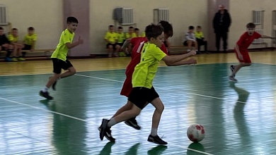 Гости из Столина увезли два «калядных» трофея из Лунинца