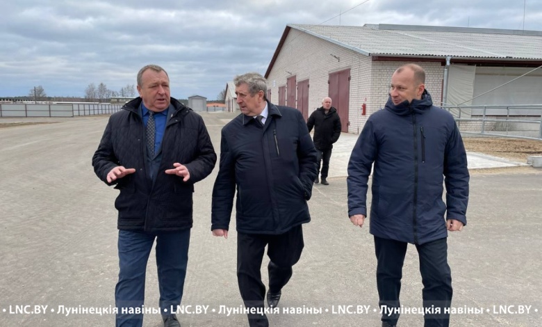 Михаил Русый изучает ситуацию на месте в Лунинецком районе 