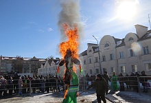 На галоўнай плошчы Лунінца разгарнулася сапраўднае свята