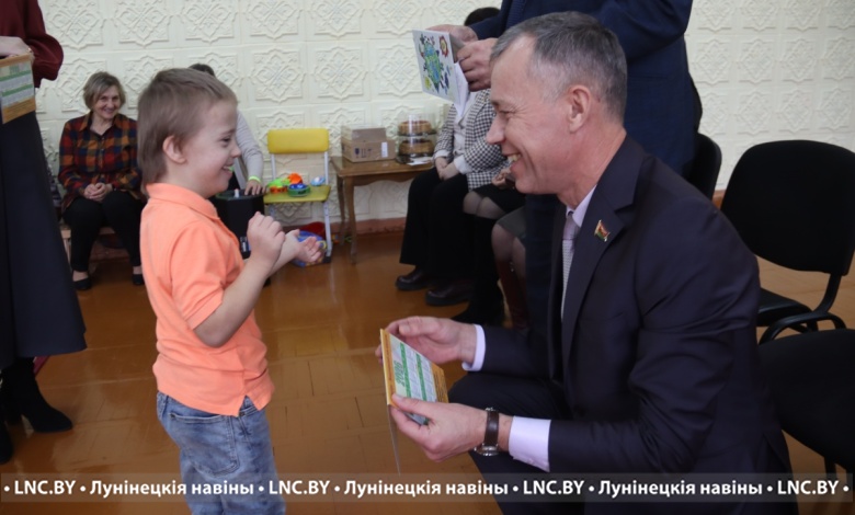 День открытых дверей провели в Центре коррекционно-развивающего обучения Лунинца