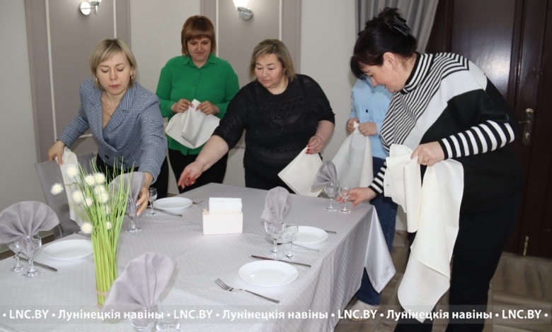 Официанты и буфетчики Лунинетчины повышают квалификацию