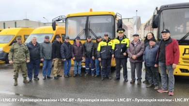 ГАИ проверяет школьные автобусы и их водителей в Лунинецком районе
