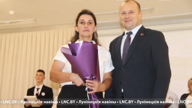 В средней школе №1 Лунинца состоялось торжественное чествование строителей