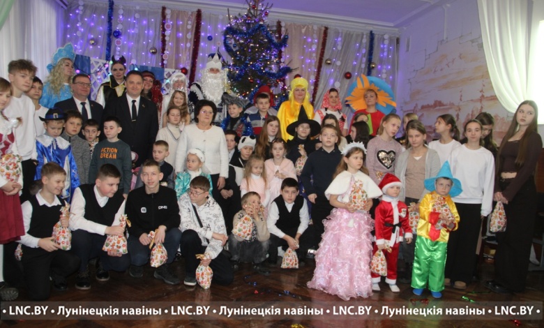 Юные лунинчане побывали в новогодней сказке