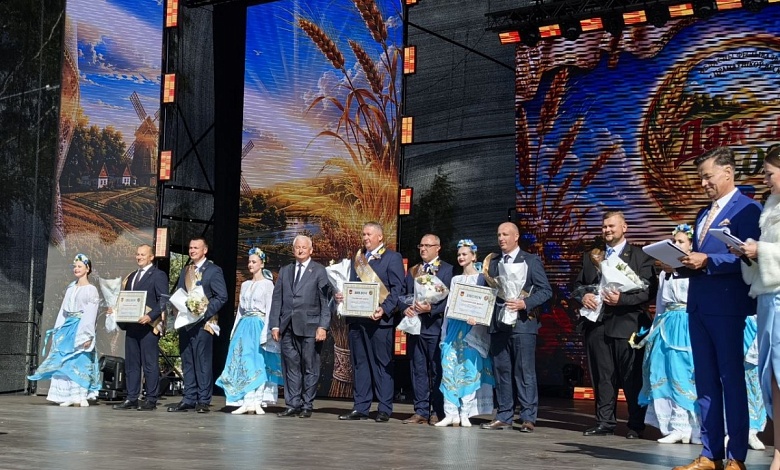 Лунинецкий район – победитель областного соревнования по производству зерна!