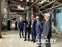 Фотофакт: "Спецжелезобетон" в Микашевичах посетил Министр архитектуры и строительства 