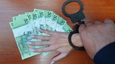 В Брестской области продавец проводила деньги мимо кассы