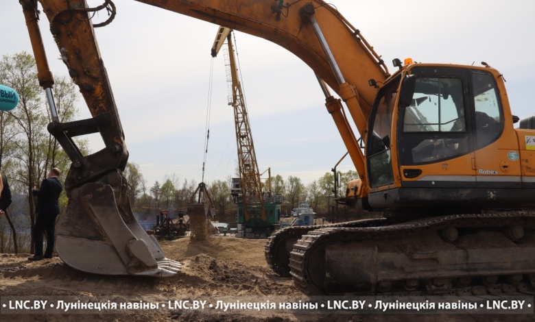 Подготовительные работы по возведению моста через Припять начались в Лунинецком районе 