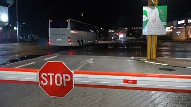 Господа, занавес! Железный и… согласованный