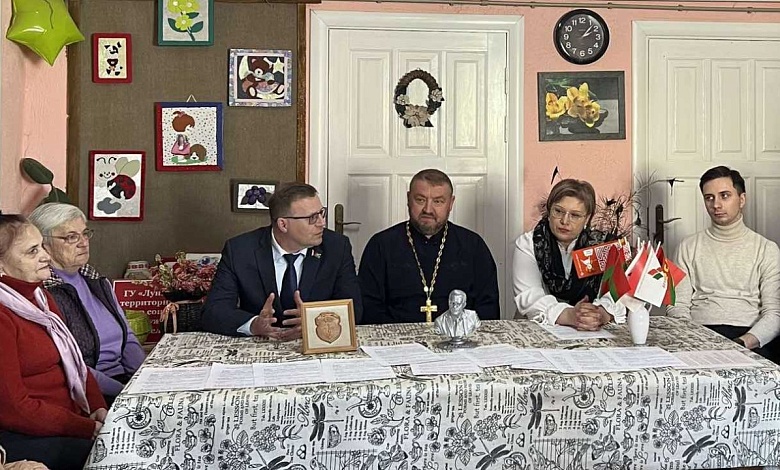 В Лунинце обсудили роль женщины в сохранении стабильности и традиционных ценностей общества 