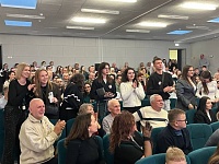 Первый вечер встречи выпускников состоялся и в обновленной СШ №1 Лунинца