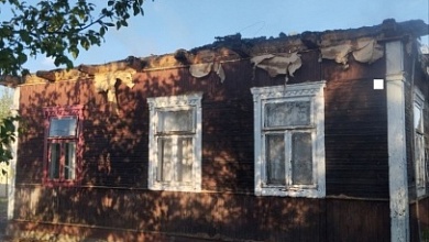 Работники МЧС спасли восемь человек на пожаре в Пинском районе