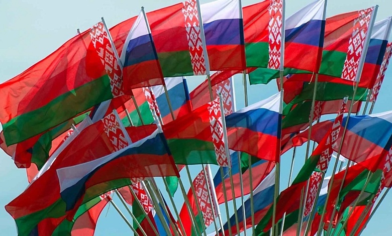 Сёння – Дзень яднання народаў Беларусі і Расіі