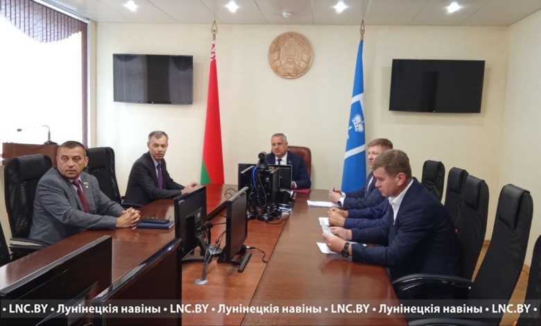 Депутаты обсуждают насущные вопросы в Лунинце