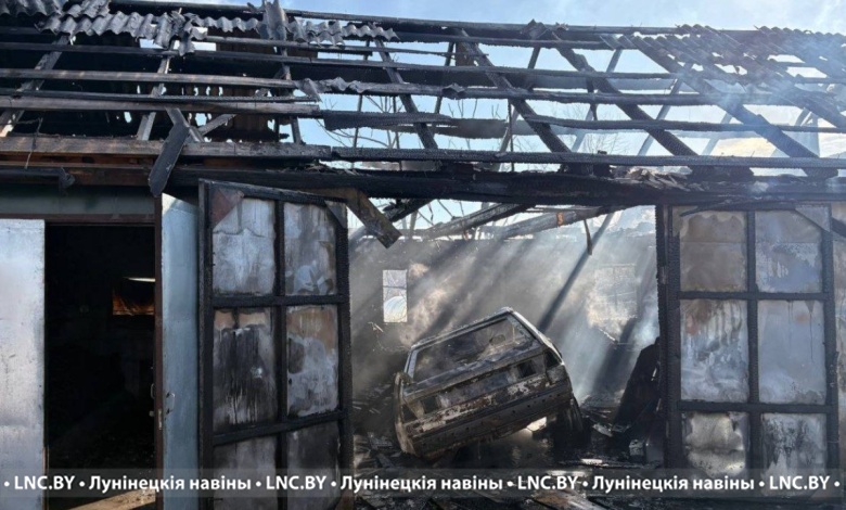 Сгорел автомобиль в гараже. Еще один пожар в Микашевичах 