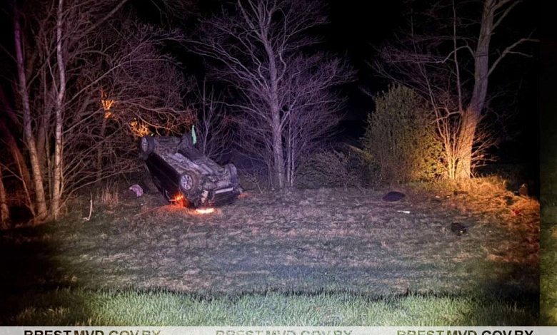 Житель Иваново на машине вылетел в кювет, в Пружанском районе девушка разбилась на мотоцикле