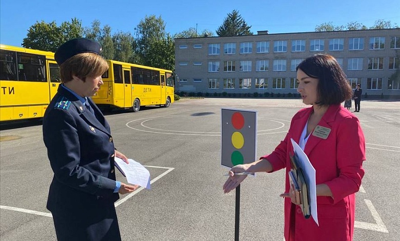 Прокуроры Брестчины проверили готовность школ к новому учебному году