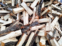 Колотые дрова с доставкой предлагают в Лунинце и районе 