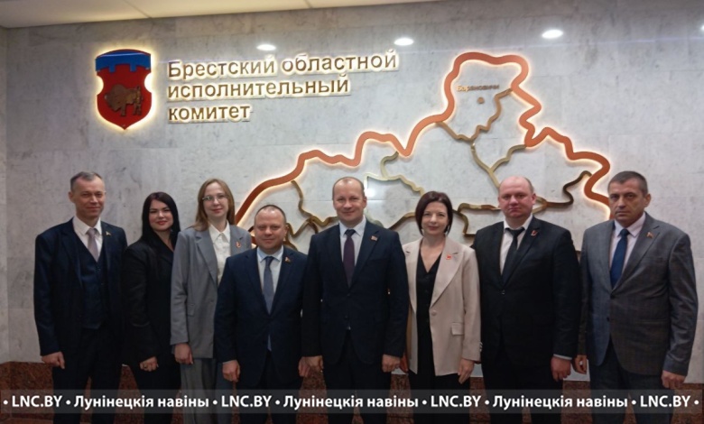 Лунинчане принимают участие в собрании делегатов VII Всебелорусского народного собрания 