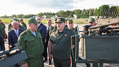 Лукашенко доложили о создании в Беларуси войск беспилотников