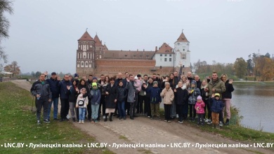 В знаковом для нашей страны месте побывали сотрудники Лунинецкого РОВД