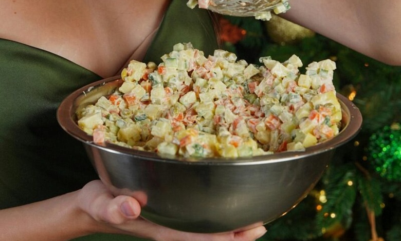 Подсчитали во сколько обойдется белорусам оливье в этом году