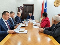 Михаил Русый проводит прием граждан в Лунинце