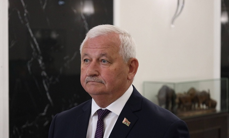 Этот выдающийся результат! Руководитель Брестской области поздравил аграриев Лунинецкого района