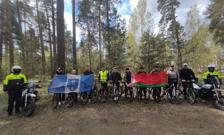 Активисты Лунинецкого РОВД провели велопробег