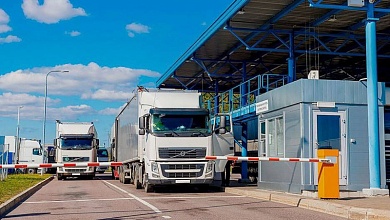 По вине Польши в Беларуси осталось 1453 грузовика на польской регистрации