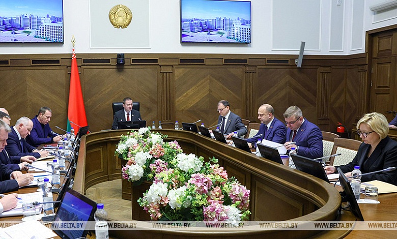 Правительство усиливает контроль за выполнением отраслевых показателей в промышленности 