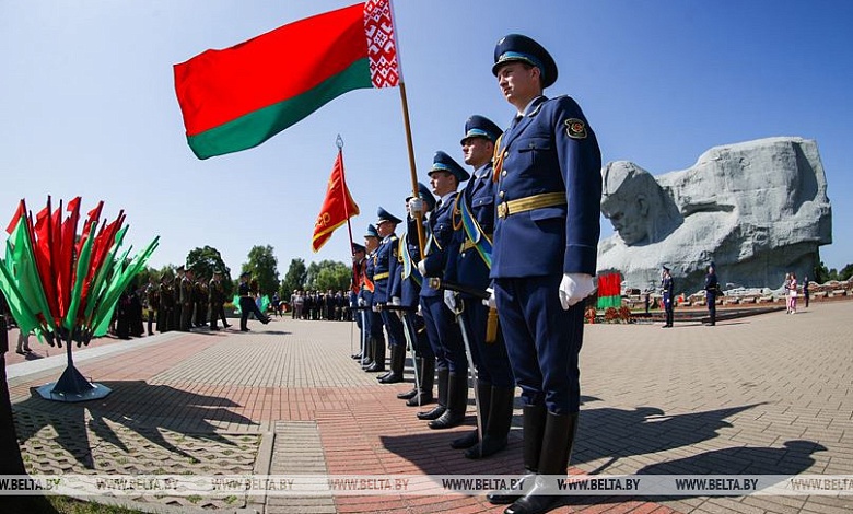Авто- и велопробеги, митинги, выставки военной техники. Как отметят День Независимости в Брестской области