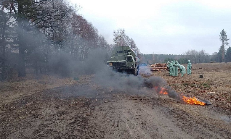 Отработали последовательность действий на занятиях военные из Лунинецкого района