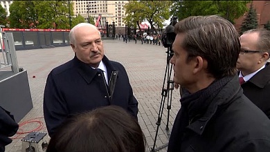 Лукашенко про перемирие и почему Путин НИКОМУ НИЧЕГО не должен