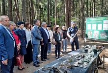 Лунинчане посетили раскопки на месте массового убийства и захоронения жертв геноцида в урочище Уручье в Минске