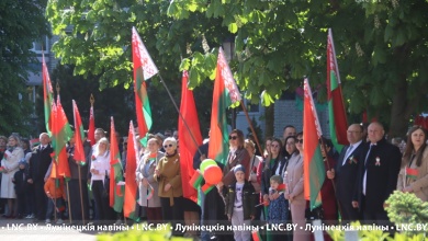 В Беларуси сегодня празднуют День Государственного флага, Государственного герба и Государственного гимна!