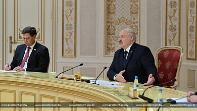 Лукашенко: Литовцы визжат, верещат сейчас: откройте границу! Мы её не закрывали!