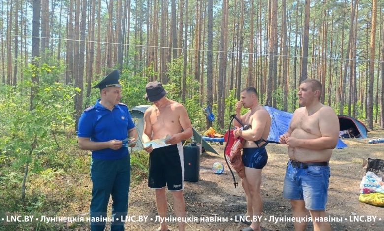 Жара и беда! Рейдовые мероприятия у водоемов проводятся в Лунинецком районе