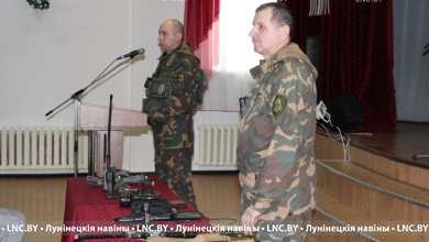 Что есть на вооружении для самообороны и охоты на браконьеров, показали инспекторы