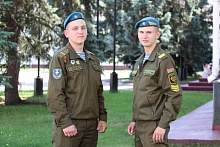 Лунінчане ўдзельнічалі ў ваенным парадзе